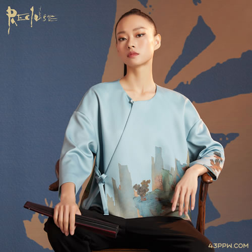 RECLUSE (女装)品牌形象展示